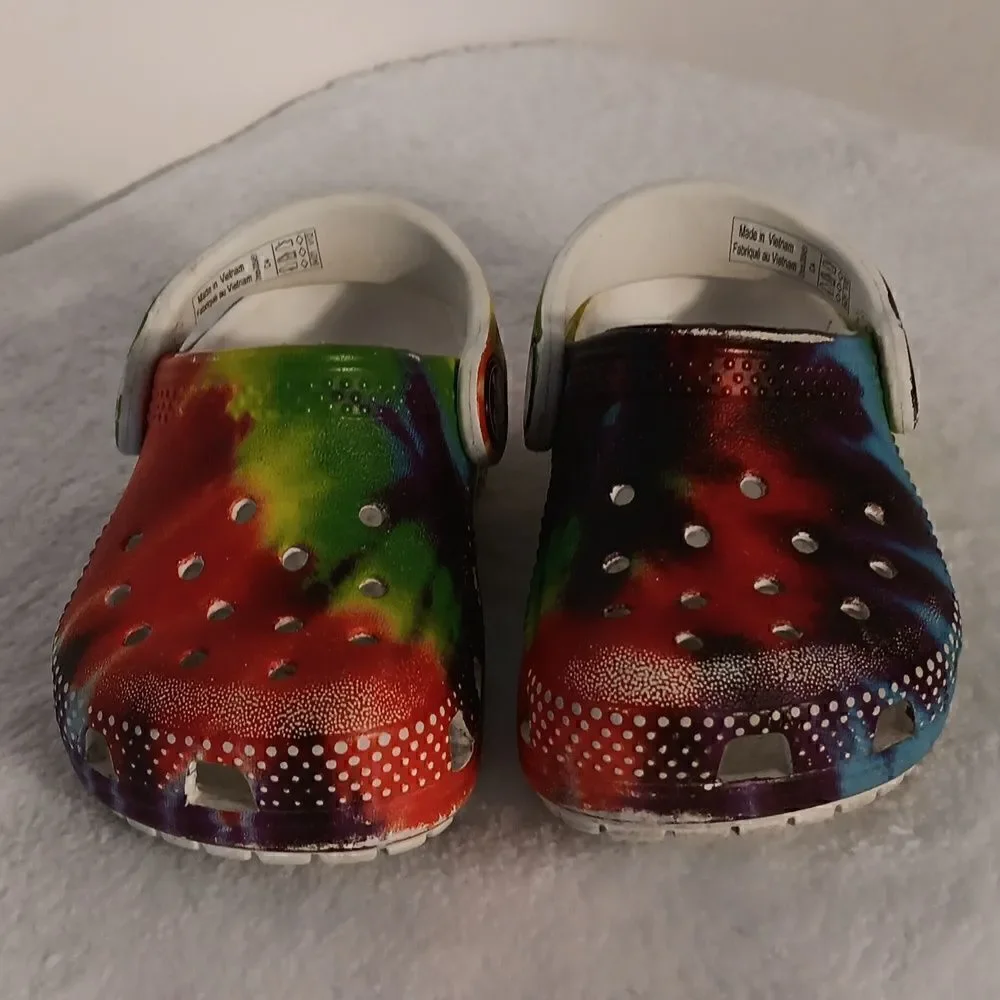 CROCS these unisex